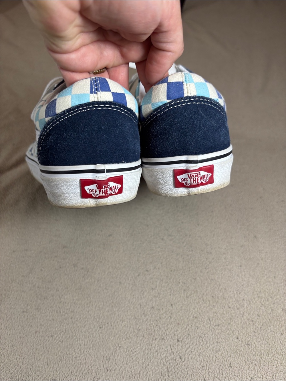 Vans Checkerboard Low-Top Sneakers in Navy and Light Blue - Picture 4 of 6